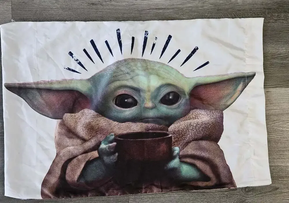 Star Wars Pillow Case Baby Yoda White Size Standard Reversible (1)